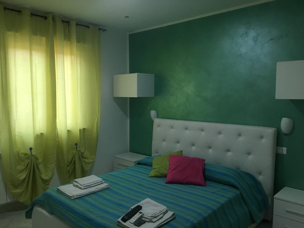 Solerosa Bed & Breakfast Fondi Dış mekan fotoğraf