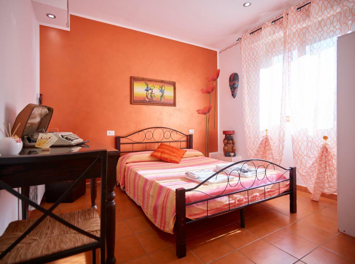 Solerosa Bed & Breakfast Fondi Dış mekan fotoğraf